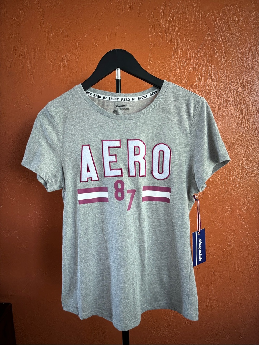 NWT Aeropostale Grey Graphic Tee Size Medium